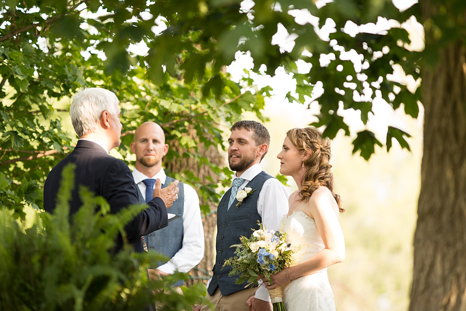 Wedding Ceremony at Eventful at Locust Grove wedding-KC-Wedding-Photographer-Emily-Lynn-Photography