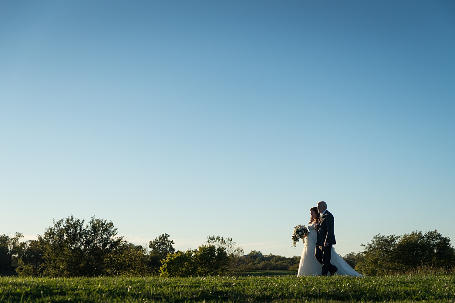 Weston-Red-Barn-Farm-Wedding-Ceremony-Photos-KC-Wedding-Photographer-Emily-Lynn-Photography