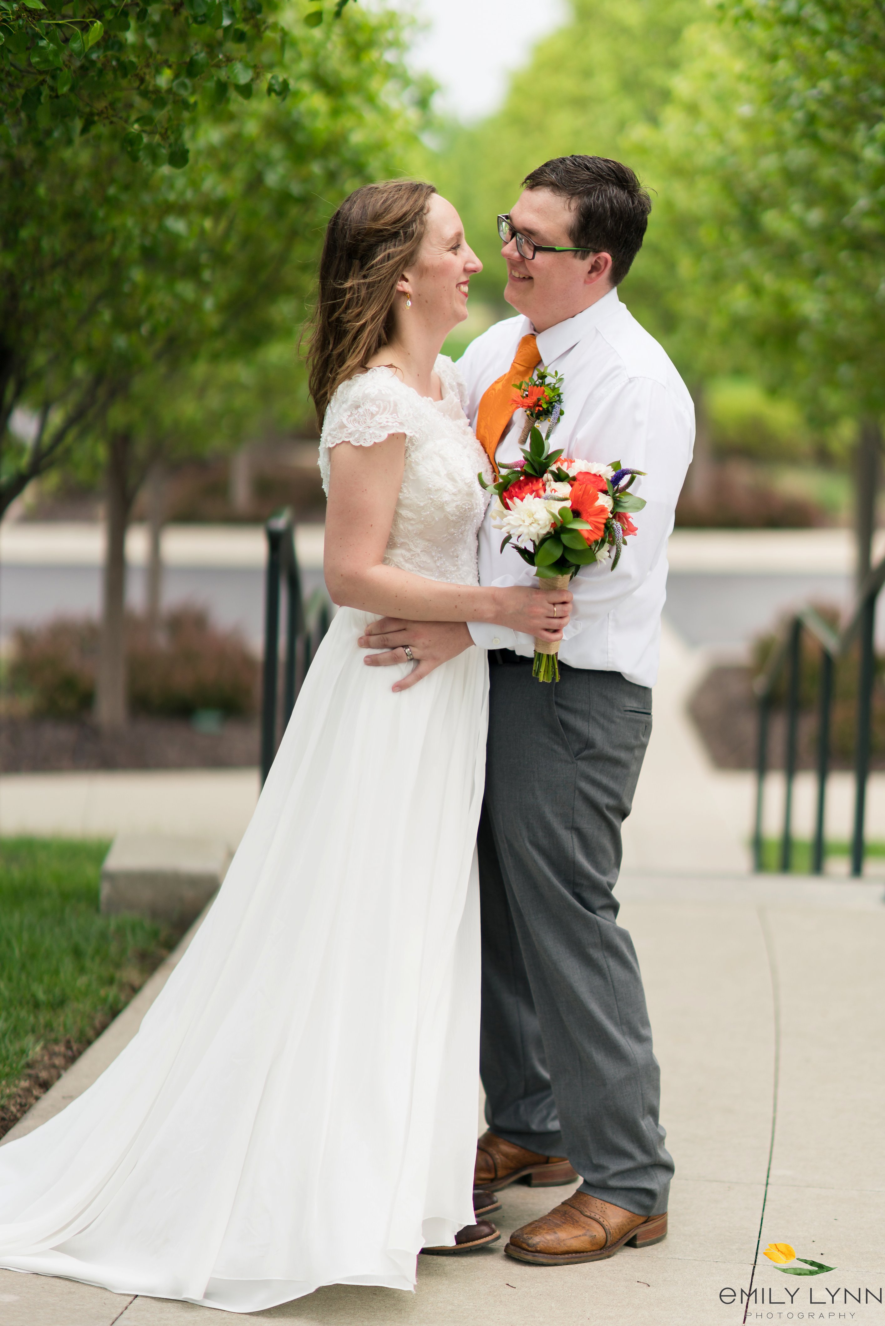 Kansas-City-LDS-Temple-Wedding-Photos