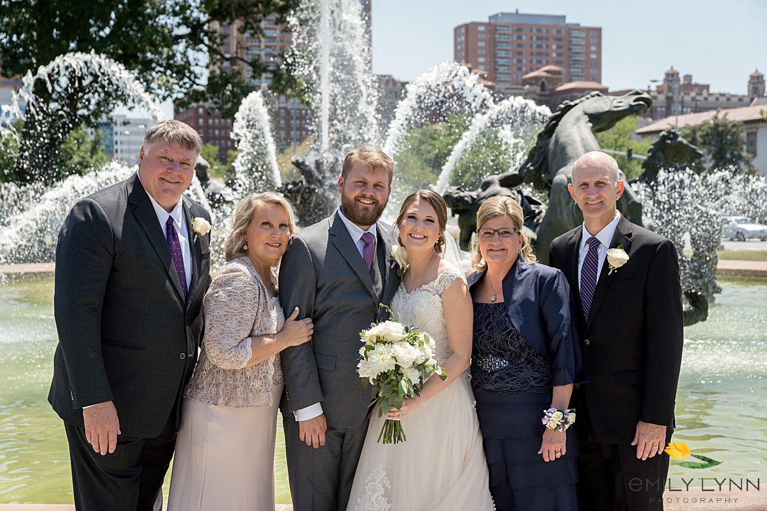 Family-Photos-Plaza-Wedding-Photos-at-the-Fountain-Emily-Lynn-Photography_0071