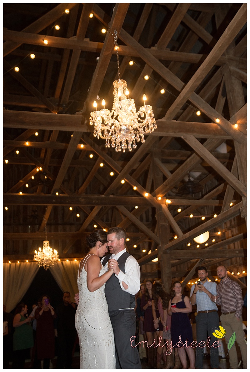 Classic Wedding at The Journey Home in Dearborn, MO